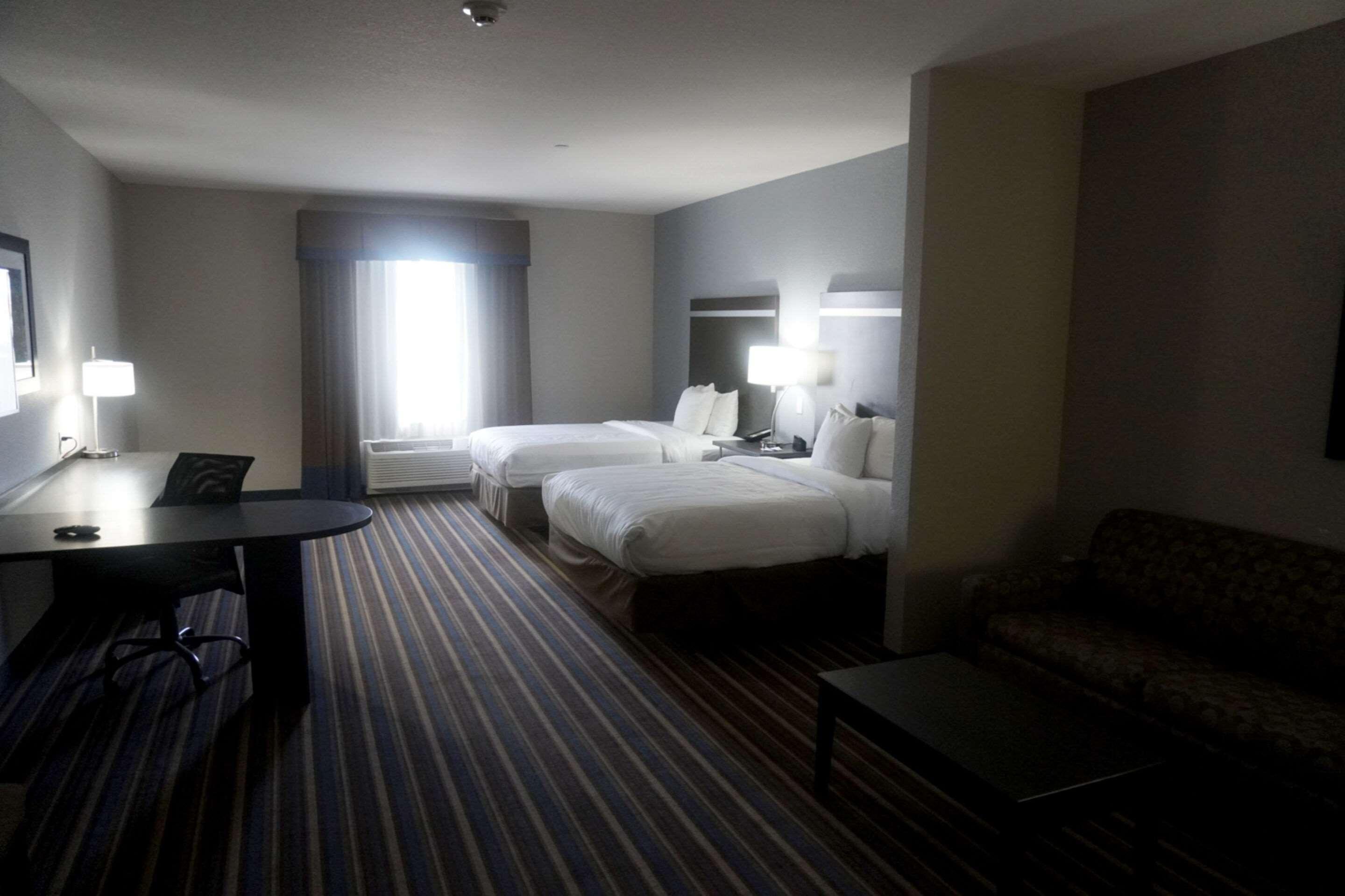Mainstay Suites Одесса Экстерьер фото