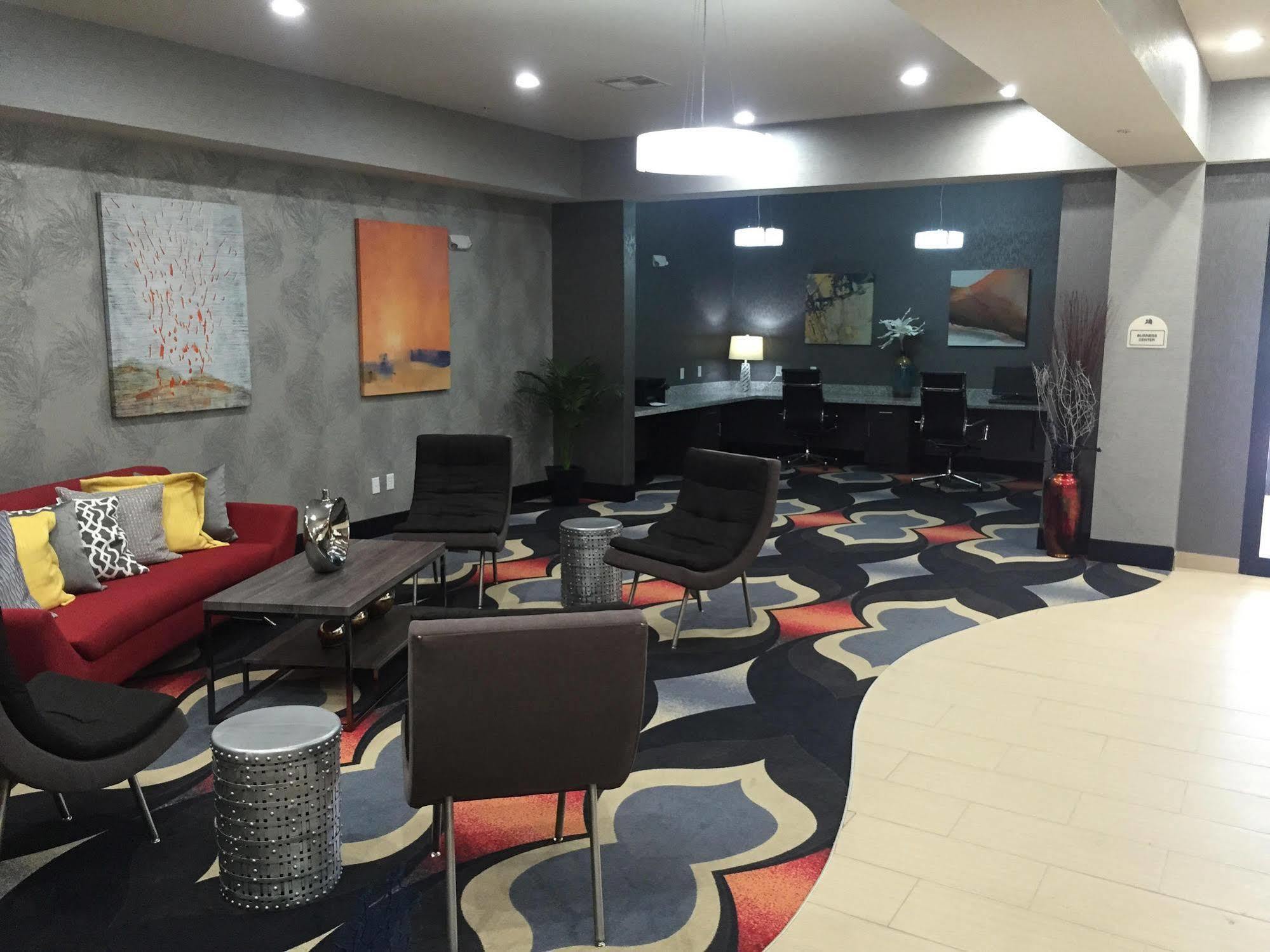 Mainstay Suites Одесса Экстерьер фото